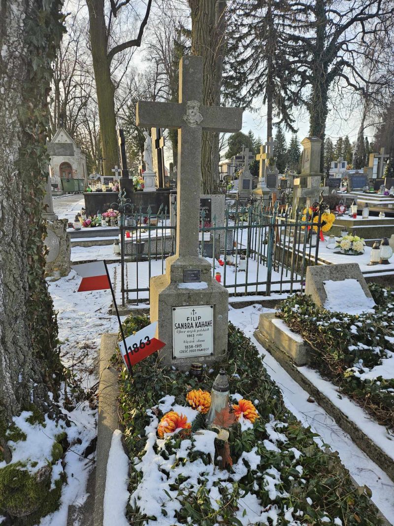 Grób powstańca styczniowego na cmentarzu w Łańcucie