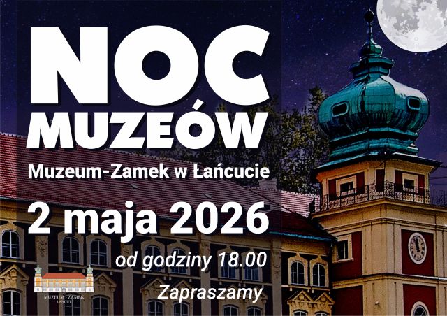 Plakat pionowy zapowiadający Noc Muzeów 2026 w Muzeum-Zamku w Łańcucie. Kompozycja opiera się na realistycznej fotografii zamku ukazanej w scenerii nocnej, pod rozgwieżdżonym niebem.  Warstwa wizualna  Tło: Górną część plakatu zajmuje ciemnogranatowe, rozgwieżdżone niebo. W prawym górnym rogu widnieje duży, jasny księżyc w pełni, który rzuca delikatną poświatę.  Architektura: Centralną i dolną część zajmuje fragment fasady Zamku w Łańcucie wraz z charakterystyczną wieżą o miedzianym, barokowym hełmie. Elewacja budynku jest oświetlona, co podkreśla detale architektoniczne – liczne okna i zdobienia.  Kolorystyka: Dominuje głęboki granat nieba, ciepłe brązy i beże elewacji oraz biel liter.  Układ treści (od góry)  Nagłówek: Duży, biały i nowoczesny napis: „NOC MUZEÓW”. Litery są masywne, co czyni je bardzo czytelnymi.  Lokalizacja: Poniżej mniejszym drukiem: „Muzeum-Zamek w Łańcucie”.  Data i godzina: Na środku plakatu widnieje wyraźna data: „2 maja 2026”, a pod nią dopisek „od godziny 18.00”.  Hasło: Na wysokości fasady zamku umieszczono duży napis: „Zapraszamy”.  Informacje szczegółowe: W lewym dolnym rogu, na tle ciemniejszej części ogrodu, znajduje się blok mniejszego tekstu zawierający szczegóły dotyczące godzin otwarcia poszczególnych ekspozycji (Zamek do 22:00, Ujeżdżalnia do 23:00) oraz informacje o cenach biletów (2 zł) i zwolnieniach z opłat.  Logotypy: W prawym dolnym rogu umieszczono logotyp Muzeum-Zamku w Łańcucie (przedstawiający sylwetkę budowli) oraz kolorowe logo Miejskiego Domu Kultury w Łańcucie.  Całość ma elegancki, spokojny i zapraszający charakter, oddający atmosferę majowej nocy w zabytkowym MZŁ